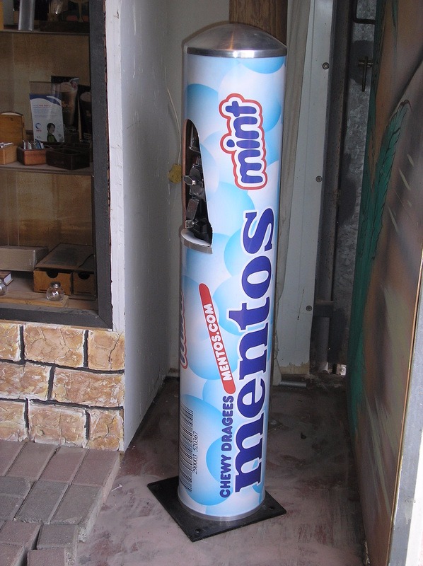 mentos vending machine